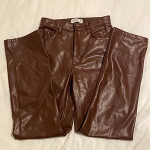 NWT Abercrombie 90s Straight leather pants